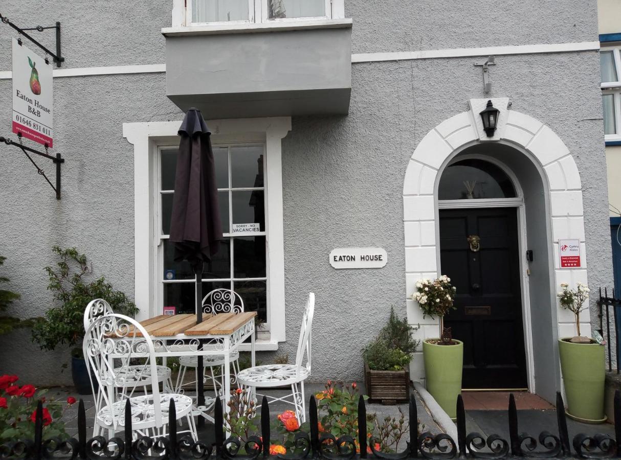 Eaton House Hotell Pembroke Exteriör bild